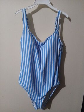 Time&tru Blue and White Striped One-Piece Swimsuit Woman size XL